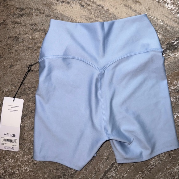 ALO Yoga Airlift Energy Shorts in Sky Blue - Picture 2 of 4